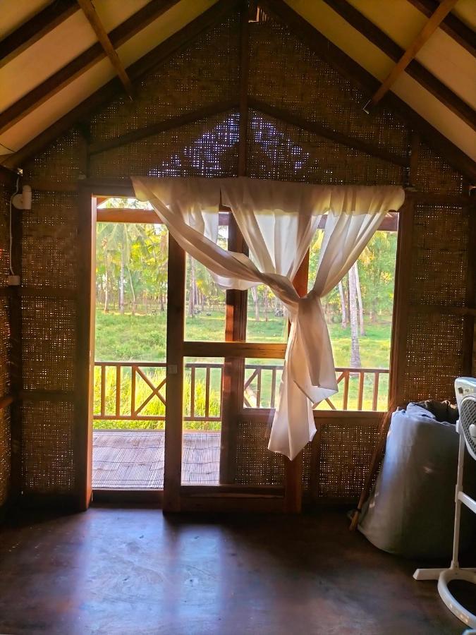 Bale Jukung Bed and Breakfast Tanjung  Exteriör bild